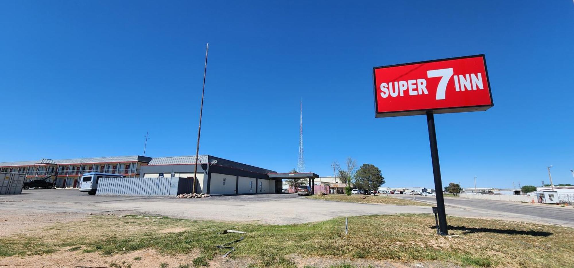 Super 7 Inn ミッドランド エクステリア 写真